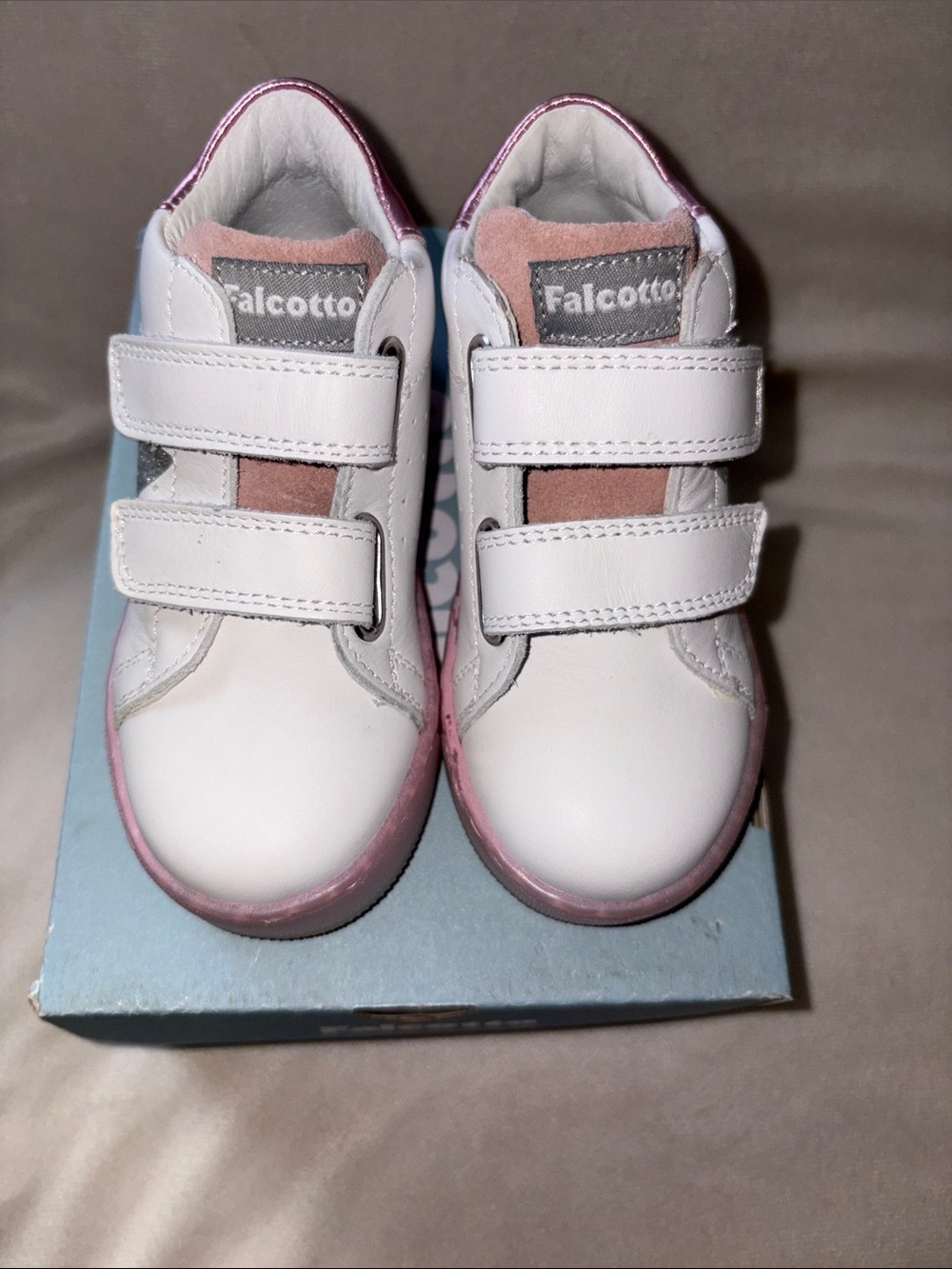 NWT Naturino Falcotto Salazar 3 VL Sneaker in White/ Pink/ Silver - Picture 8 of 14